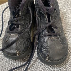 Black size 8 Jordan’s in fair condition some yellowing on the sole